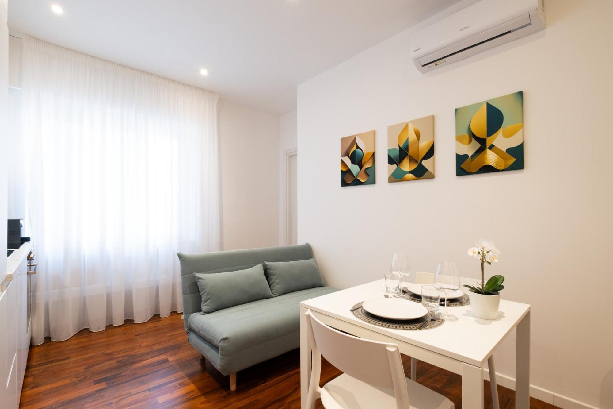 Ferienwohnung The Apulian Loft Bari - Via Celentano Exterior foto