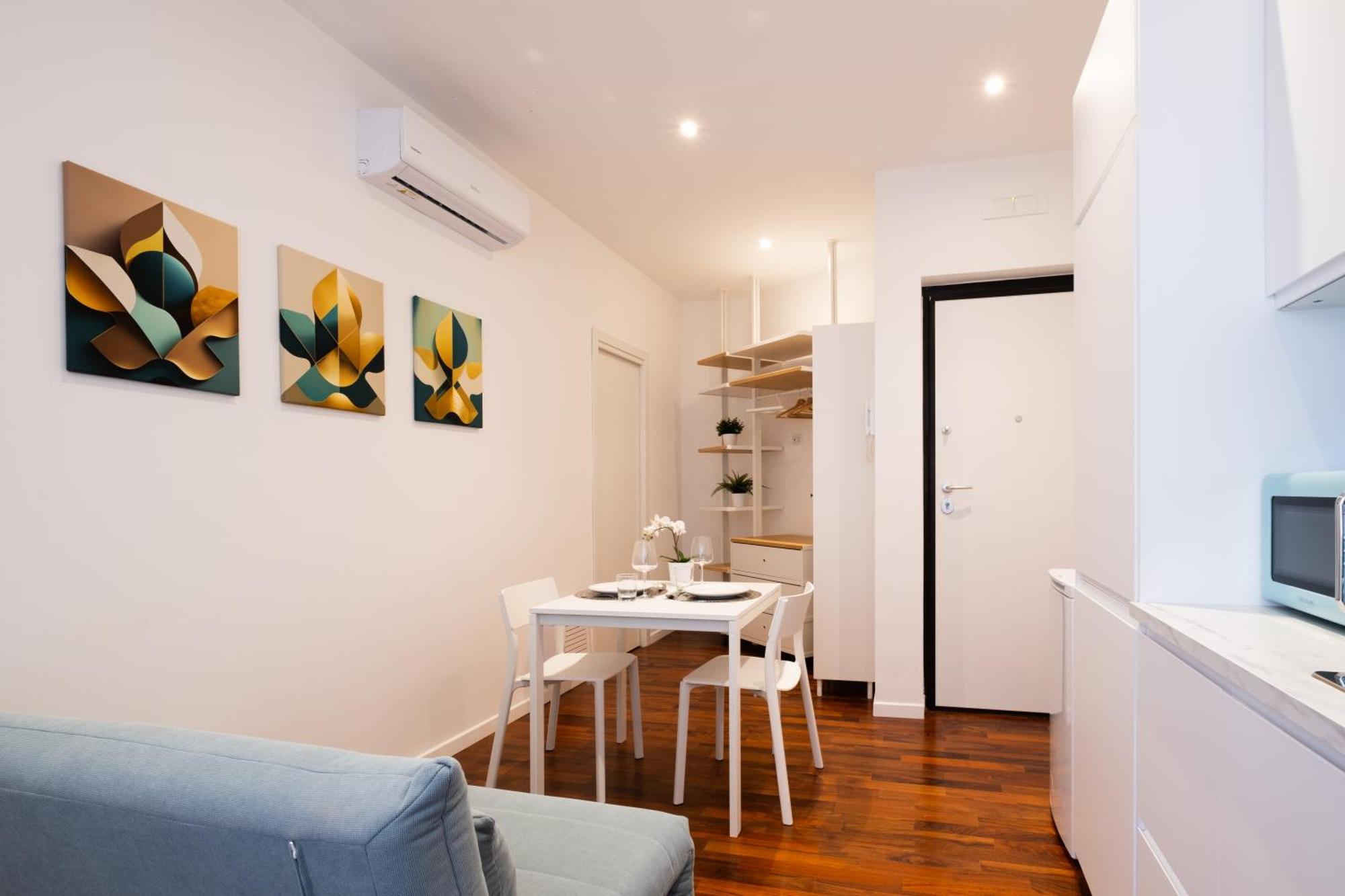 Ferienwohnung The Apulian Loft Bari - Via Celentano Exterior foto
